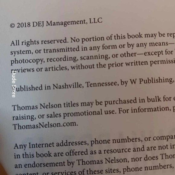 Racing to the Finish: My Story - Hardcover By Dale Earnhardt Jr. 2018 Hardcover - Picture 2 of 5